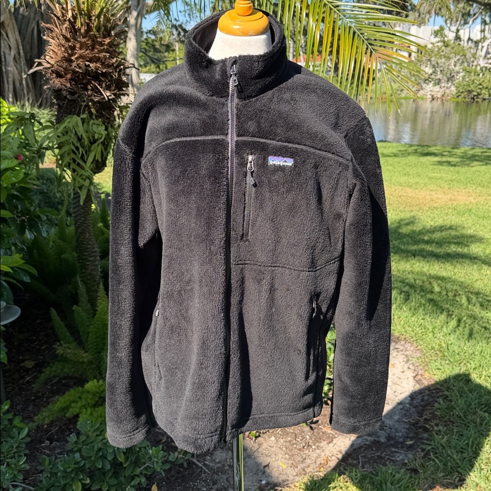 Men’s Black Patagonia Dark Fleece Jacket
